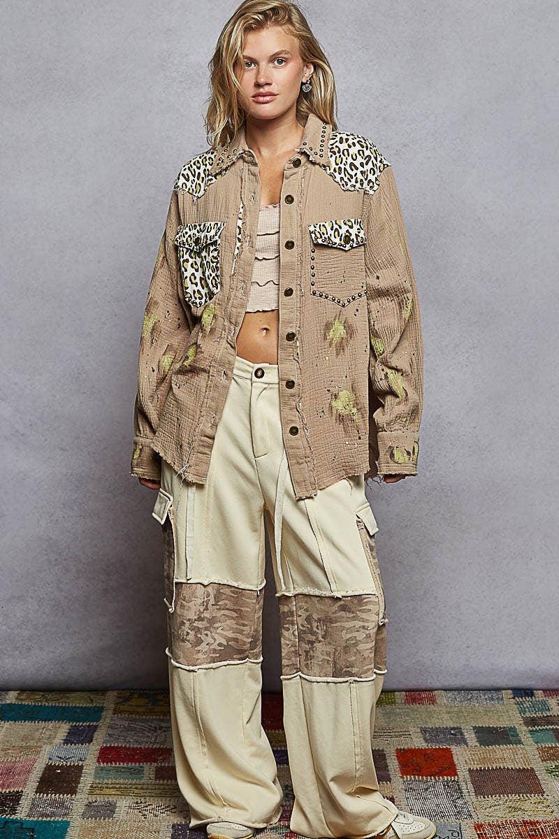 Long sleeve double gauze stud printed paint splatter shacket