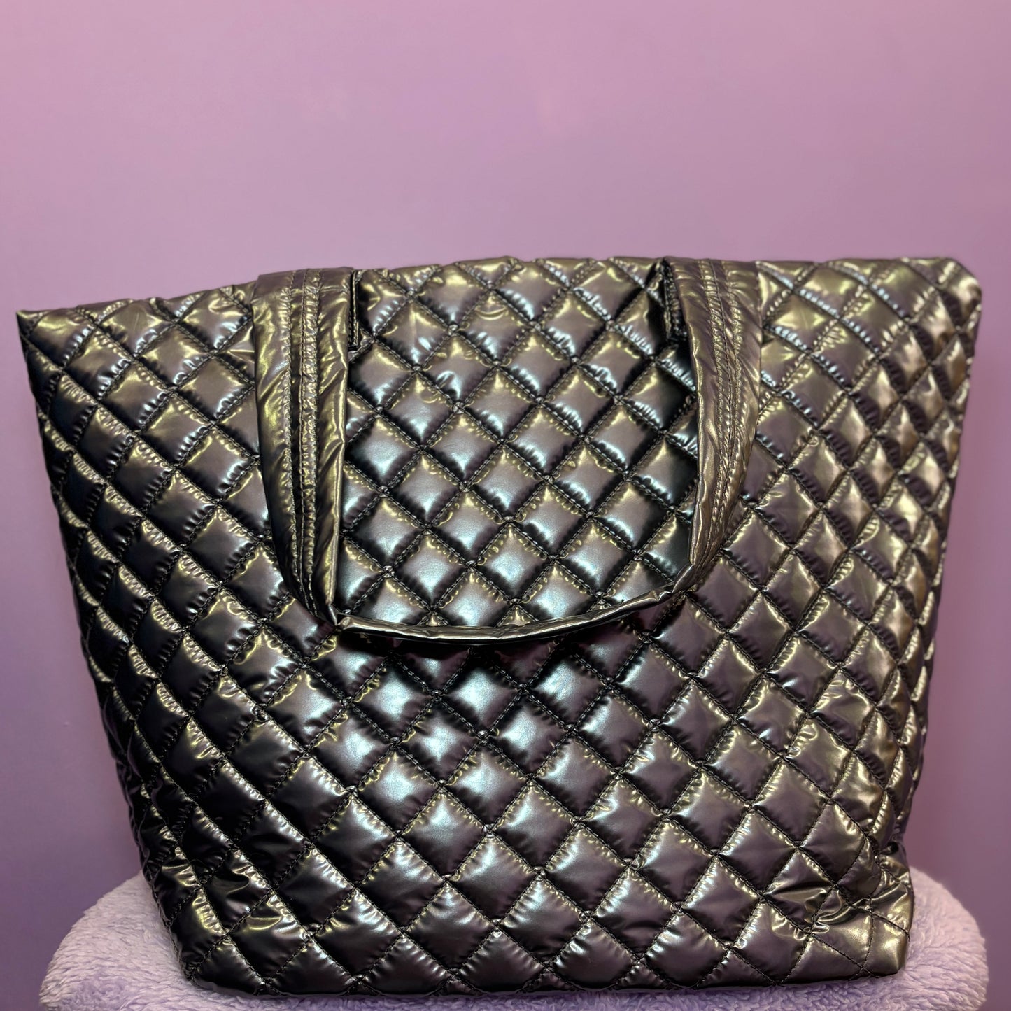 METALLIC QUILTED BAG GRAY