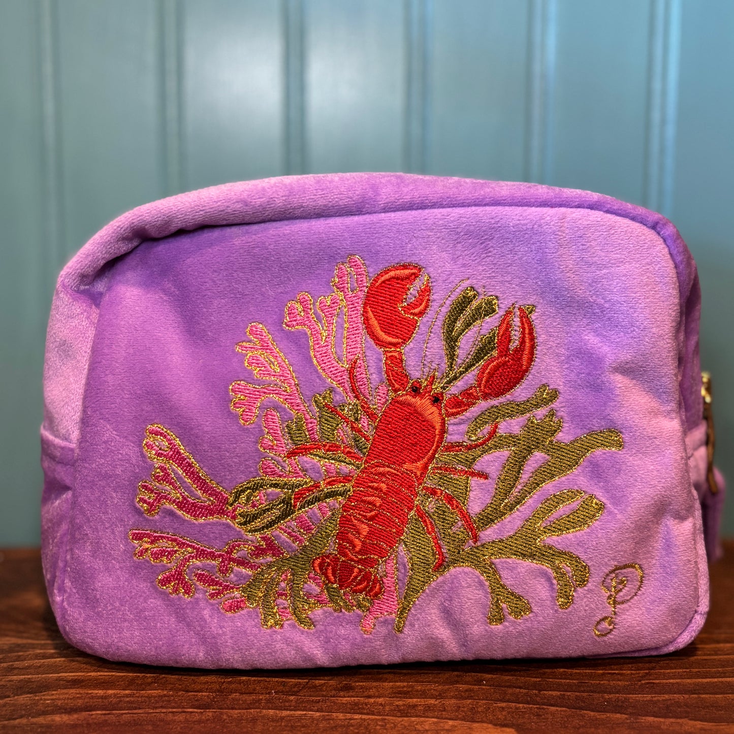 POWDER VELVET EMBROIDERED MAKE-UP BAG