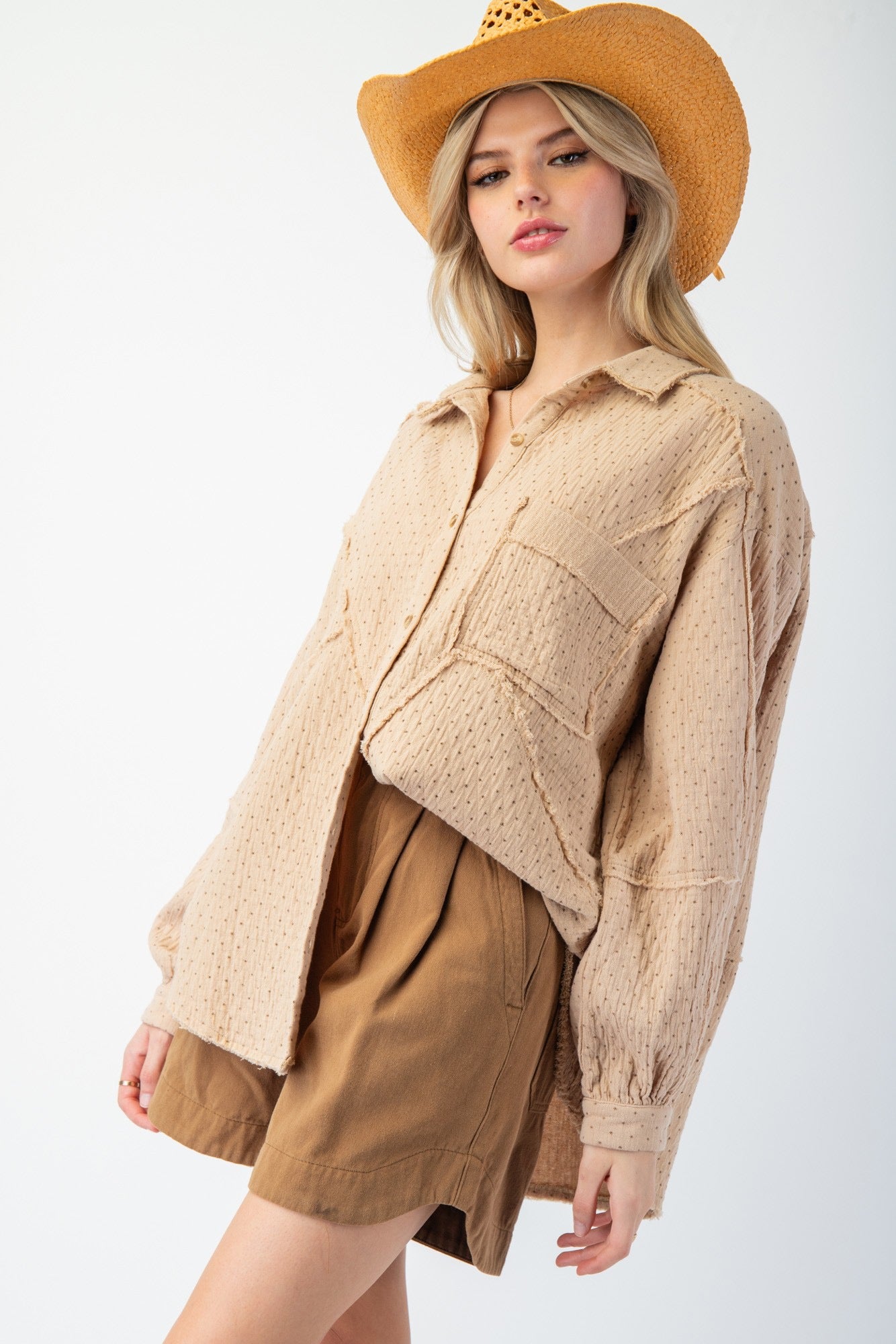 SET THE VIBES BUTTON DOWN SHIRT