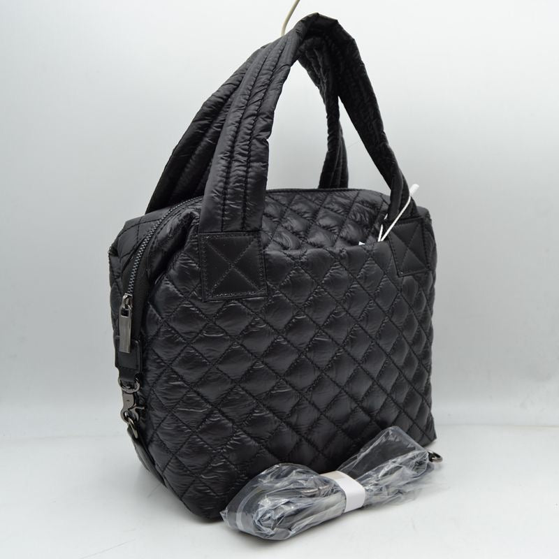 ON THE MOVE QUILTED BAG