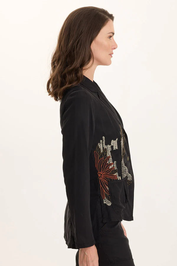 DANSKI EMBROIDERED SOFT TWILL BLAZER