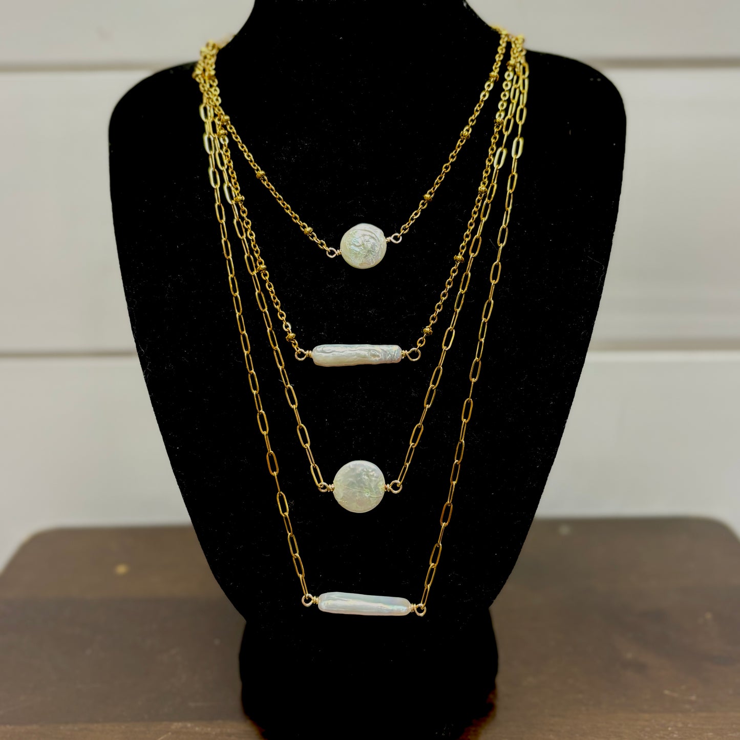 LUCA DESIGNS FRESH WATER PEARL NECKLACE