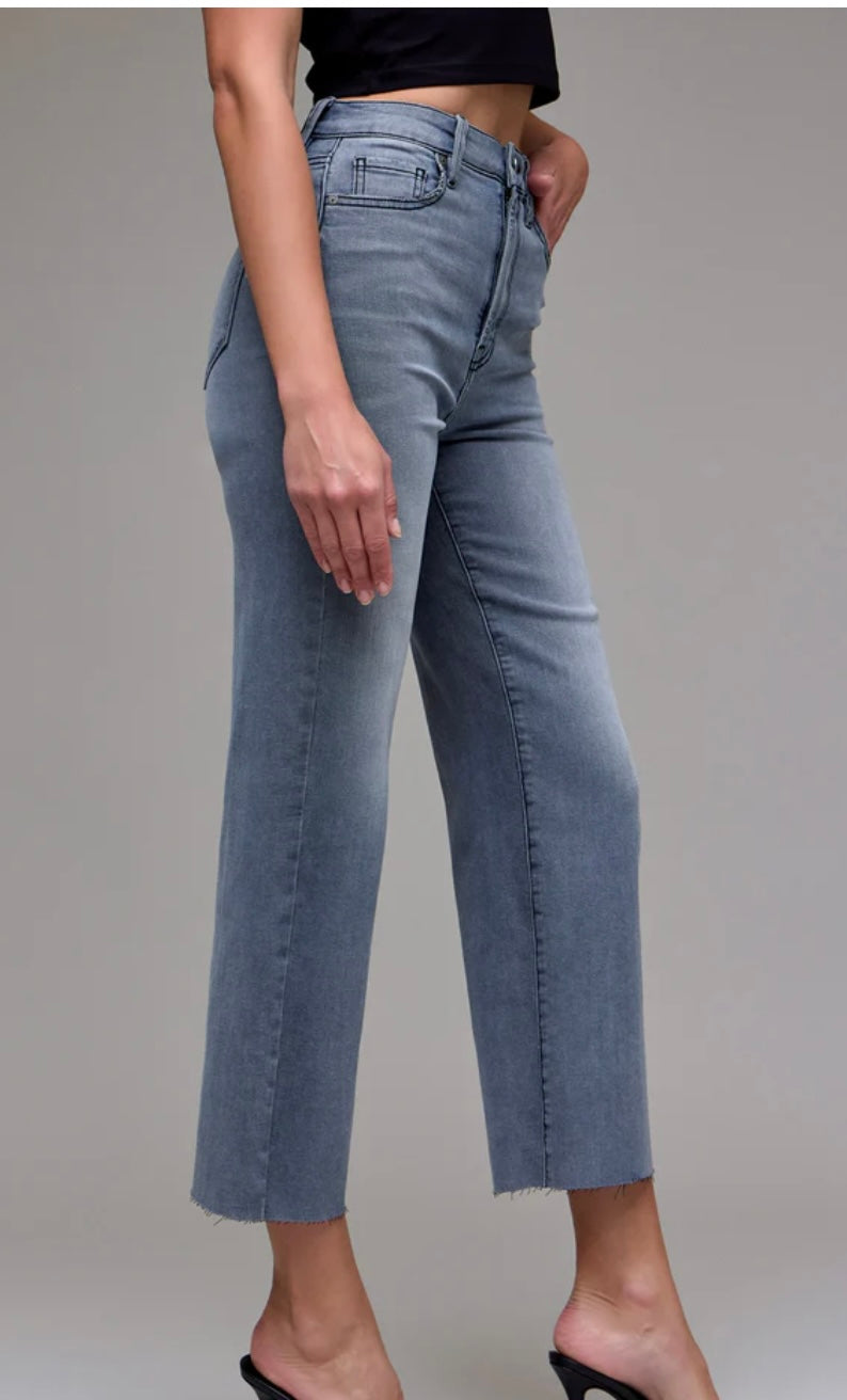 HIDDEN TRACEY STRETCH HIGH RISE JEANS