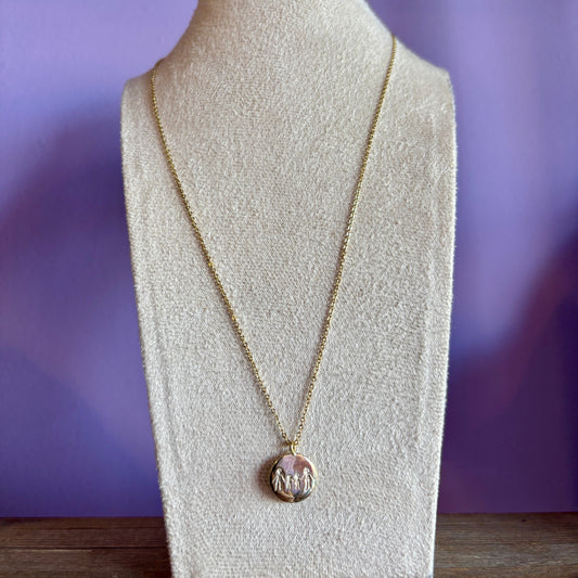 WE ARE FAMILY PENDANT NECKLACE