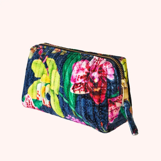 POWDER DESIGN INC. QUILTED MAKE-UP BAG