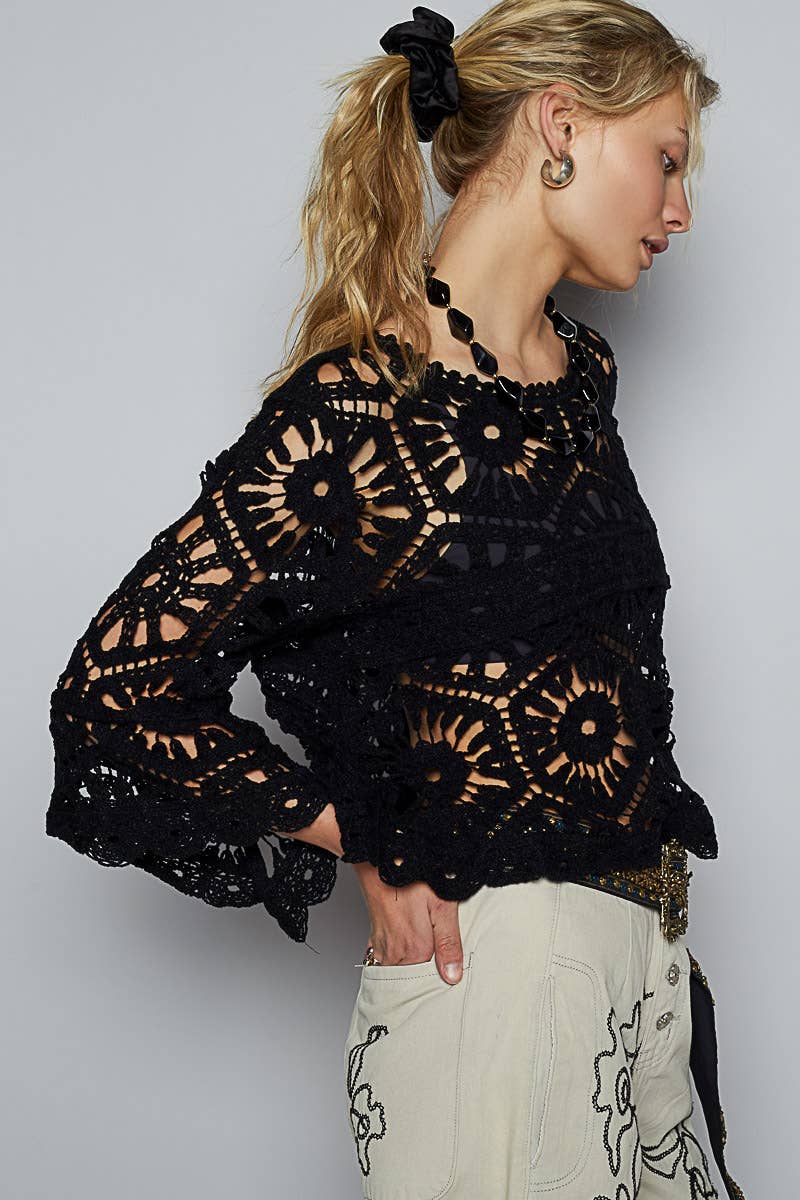 Round Neck 3/4 Sleeve Crochet Cropped Top